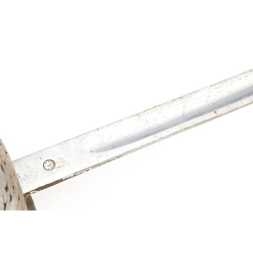 104 - A GEORGE V 1897 PATTERN SWORD. An 1897 Pattern Infantry Officers sword with an 83 cm pointed unsharp... 
