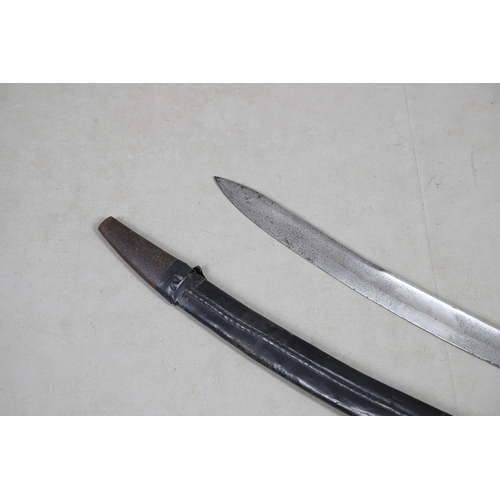 106 - A NINETEENTH CENTURY BRITISH POLICE OFFICER'S SWORD AND SCABBARD. With a 58 cm curved blade with poi... 