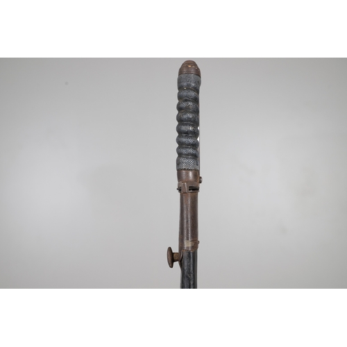 106 - A NINETEENTH CENTURY BRITISH POLICE OFFICER'S SWORD AND SCABBARD. With a 58 cm curved blade with poi... 