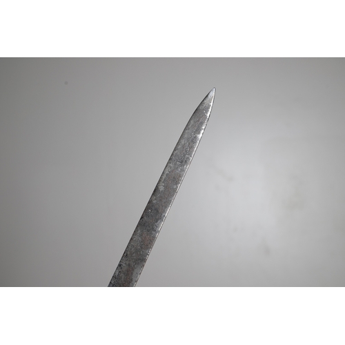 109 - A VICTORIAN MIDSHIPMAN'S DIRK AND SCABBARD. With a 44 cm straight, pointed unfullered blade, the cro... 