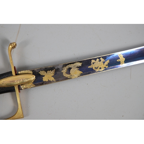 111 - A FRENCH NAPOLEONIC PERIOD INFANTRY OFFICER'S SWORD AND SCABBARD. With a 72 cm curved blade with poi... 