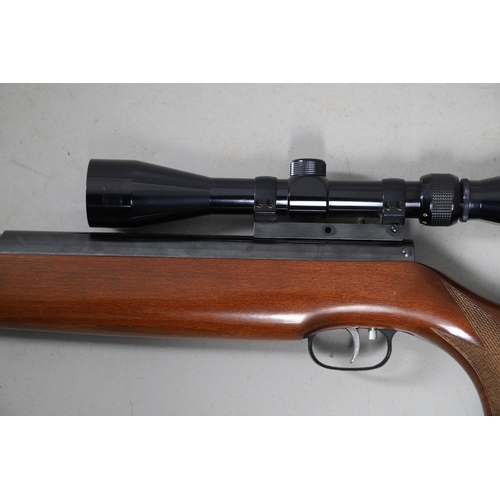 76 - A WEIHRAUCH HW 77 .22 AIR RIFLE. A .22 air rifle with a 39.5 cm barrel, variously stamped: Weihrauch... 