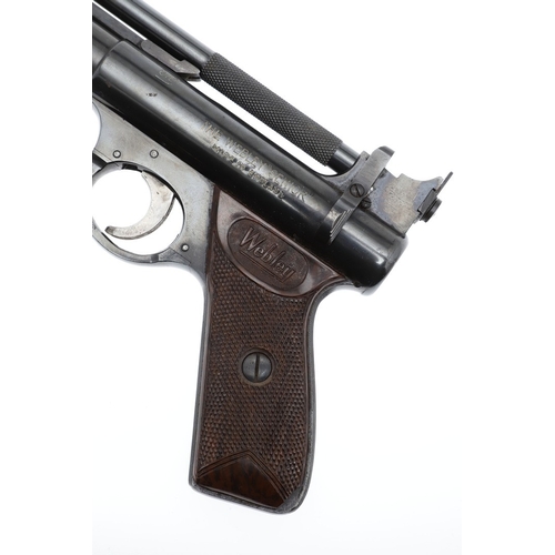 77 - A WEBLEY .177 SENIOR AIR PISTOL NUMBER 468. A Webley 'Senior' Air Pistol, Webley and Scott Ltd Birmi... 