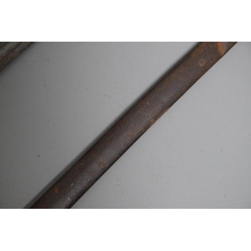 86 - A VICTORIAN 1821 PATTERN SWORD AND SCABBARD BY HENRY WILKINSON. With a well decorated 88 cm pointed,... 