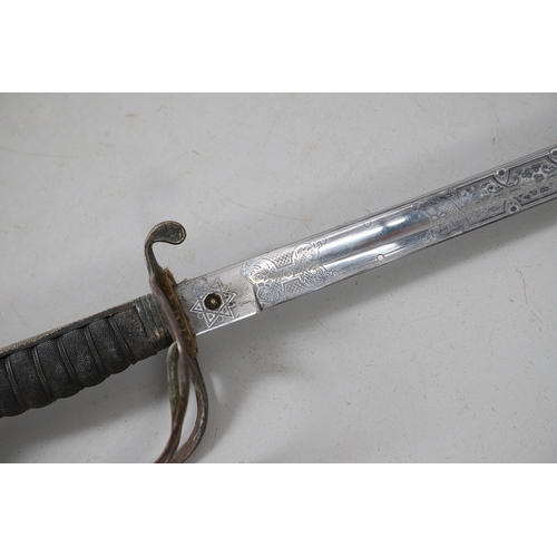 87 - A GEORGE V ROYAL ARTILLERY 1821 PATTERN SWORD AND SCABBARD BY G. B. WINTER AND SON. With an 89 cm po... 