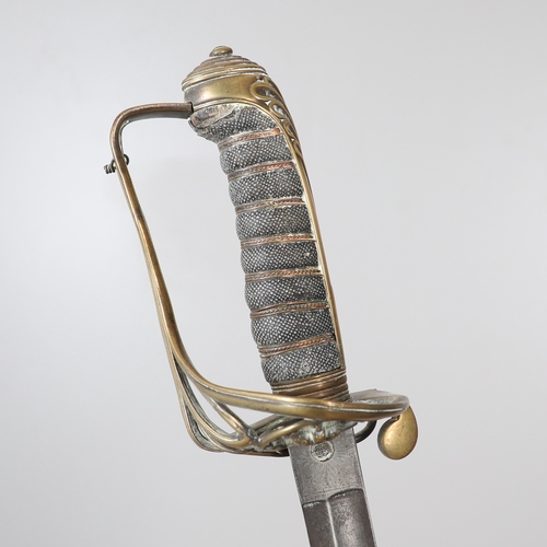 91 - A VICTORIAN 1822 PATTERN INFANTRY OFFICER'S SWORD. With an 80 cm slightly curved, pointed blade with... 