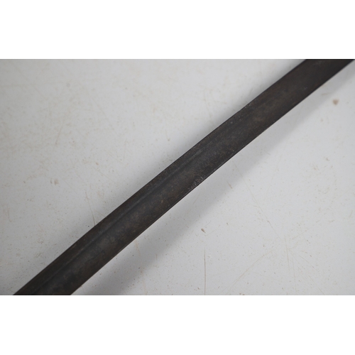 91 - A VICTORIAN 1822 PATTERN INFANTRY OFFICER'S SWORD. With an 80 cm slightly curved, pointed blade with... 