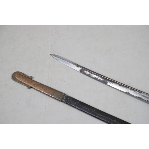 92 - A GEORGE IV 1822 PATTERN INFANTRY OFFICER'S SWORD AND SCABBARD. The 77.5 cm pipe-backed, spear-point... 
