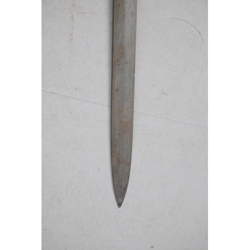 94 - AN 1834 PATTERN VICTORIAN FIRST LIFE GUARDS OFFICER'S SWORD. With a 94 cm straight blade with shallo... 