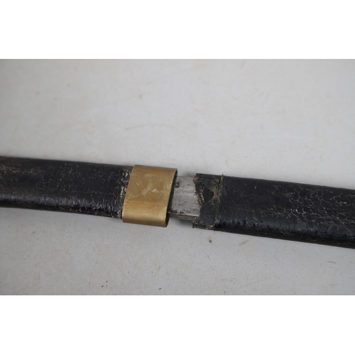95 - A VICTORIAN 1845 PATTERN INFANTRY OFFICER'S SWORD AND SCABBARD. With an 81 cm spear pointed blade wi... 