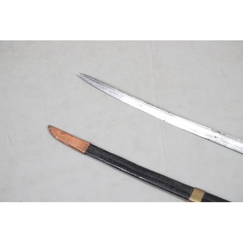 95 - A VICTORIAN 1845 PATTERN INFANTRY OFFICER'S SWORD AND SCABBARD. With an 81 cm spear pointed blade wi... 
