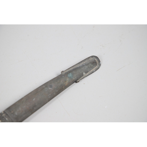 96 - A VICTORIAN 1854 PATTERN SWORD AND SCABBARD. An 1854 pattern sword with an 82 cm tapering, pointed p... 
