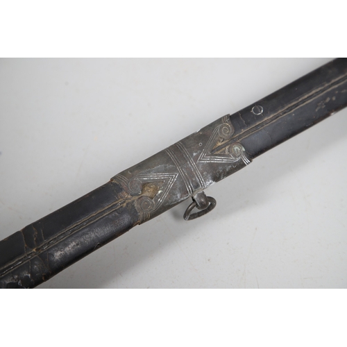 96 - A VICTORIAN 1854 PATTERN SWORD AND SCABBARD. An 1854 pattern sword with an 82 cm tapering, pointed p... 