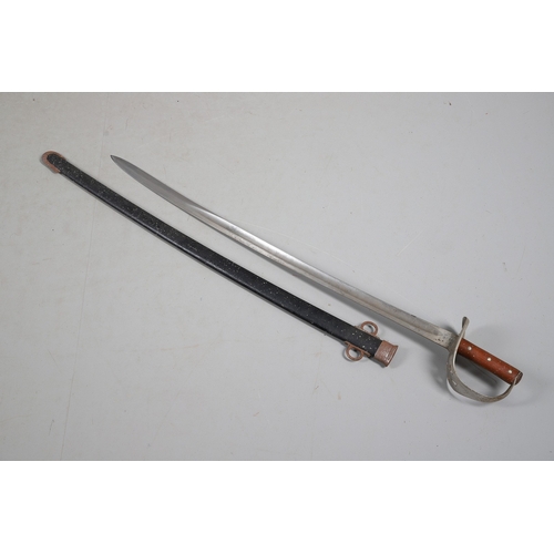 99 - AN 1890 PATTERN CAVALRY TROOPERS SWORD AND SCABBARD. With an 87 cm slightly curved and pointed blade... 