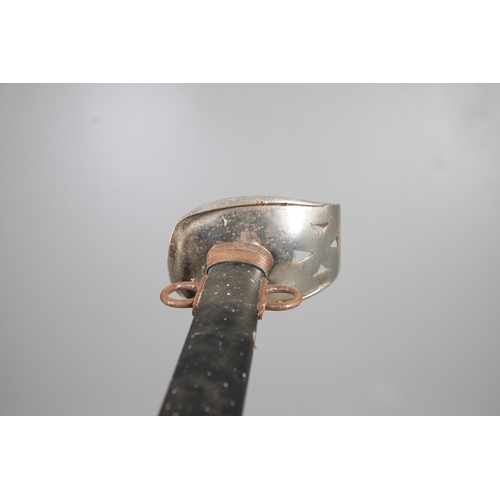99 - AN 1890 PATTERN CAVALRY TROOPERS SWORD AND SCABBARD. With an 87 cm slightly curved and pointed blade... 