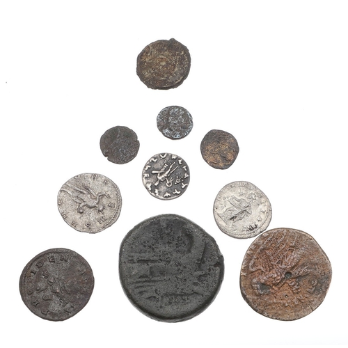 1002 - A SMALL COLLECTION OF ANCIENT COINS TO INCLUDE ROMAN REPUBLIC AND PTOLOMEIC ISSUES. A collection of ... 