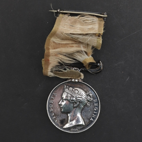 828 - A RARE CRIMEA MEDAL WITHOUT CLASP AWARDED TO A DRESSER WITH THE OTTOMAN MEDICAL STAFF. A Crimea Meda... 