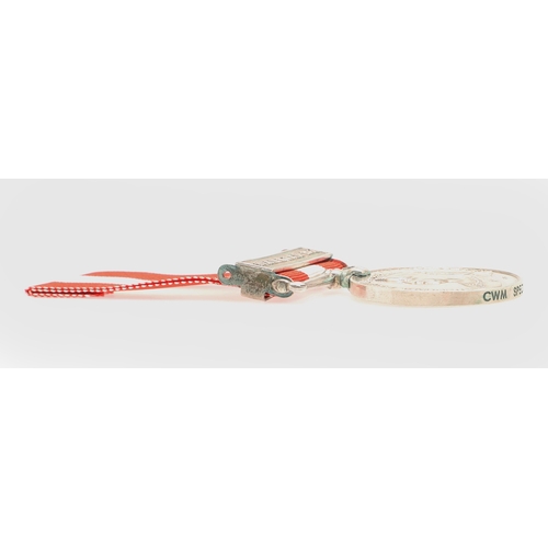 839 - A CANADIAN GENERAL SERVICE MEDAL WITH FENIAN RAID 1866 CLASP. MUSEUM SPECIMEN. A Canada general Serv... 