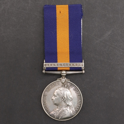 846 - A CAPE OF GOOD HOPE GENERAL SERVICE MEDAL 1880-1897 WITH BASUTOLAND CLASP TO A SURGEON WITH THE 3RD ... 