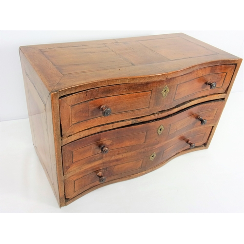 32 - SERPENTINE FRONT COLLECTORS CHEST/CANTEEN OF 3 DRAWERS