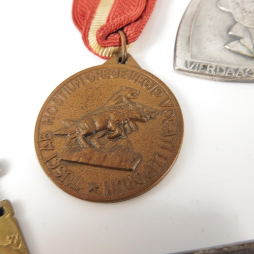 289 - MILITARIA, OVERSEAS MEDAL AND COMMEMORATIVES INC. BELGIUM AND THE NETHERLANDS