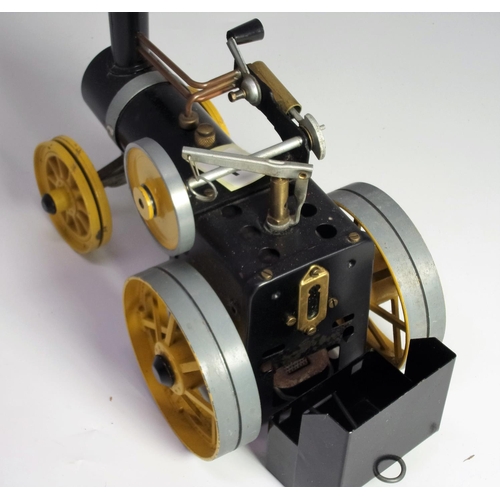 70 - MAMOD, EARLY U/B AGRICULTURAL ENGINE, WITH YELLOW WHEELS, BLACK BOILER & FIREBOX, MAMOD ON SMOKE BOX