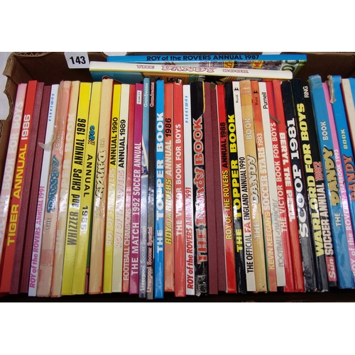 143 - COLLECTION OF CHILDRENS ANNUALS IN FAIR TO GOOD CONDITION CIRCA 1980’S  AND 90’S APPROX 42 INCLUDING... 