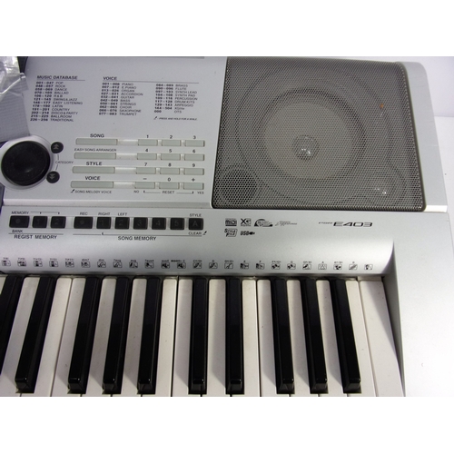 100 - YAMAHA ELECTRIC KEYBOARD PSR-E 403