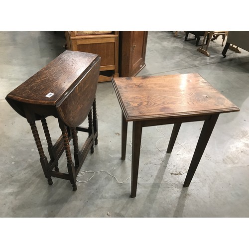 146 - SMALL DROP LEAF BARLEY TWIST STYLE GATE LEG TABLE TOGETHER WITH A SQUARE SIDE TABLE