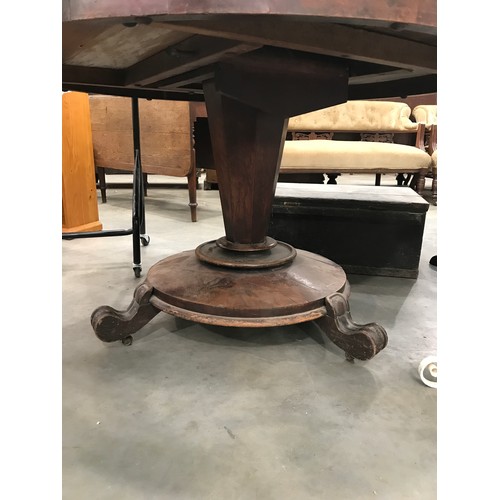 384 - WILLIAM IV ROUND TOP TABLE ON OCTAGONAL PEDESTAL