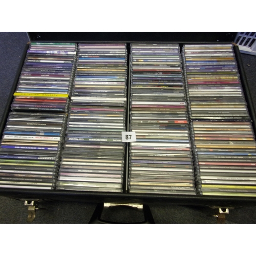 87 - APPROX 250 CDS OF MIXED GENRE MUSIC EPOCH AND ARTISTS