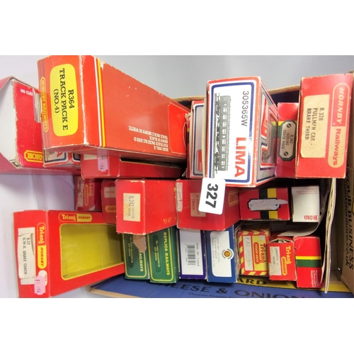 11 - QTY OF EMPTY MODEL RAILWAY BOXES, TRIANG, HORNBY, BACHMANN APPROX. 23