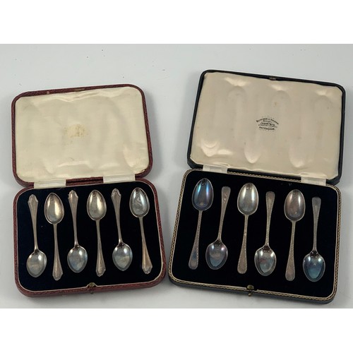 1934 - 2 CASED SETS OF SILVER TEA SPOONS