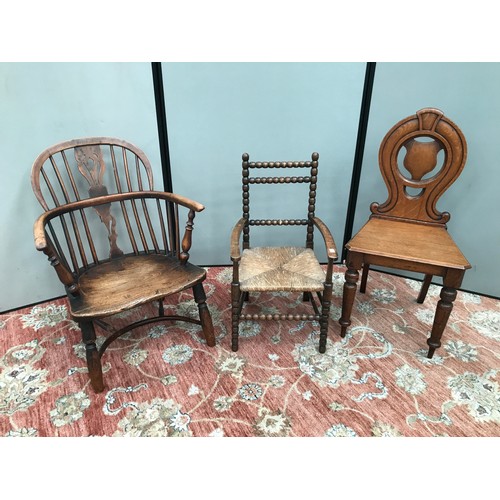 452 - SINGLE CHAPEL CHAIR, WINDSOR TYPE CHAIR WITH CRINOLINE STRETCHER STAMPED WHEATLAND ROCKLEY T/W A CHI... 