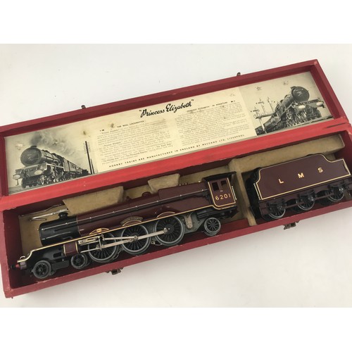 663 - MAGNIFICENT HORNBY O GAUGE 20 VOLT ELECTRIC BOXED LOCOMOTIVE 6201 PRINCESS ELIZABETH IN ORIGINAL BOX... 