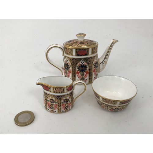 1753 - ROYAL CROWN DERBY IMARI PATTERN MINIATURE TEA SERVICE