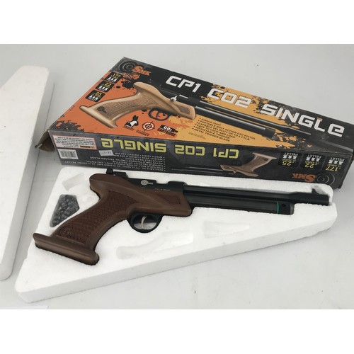 1649 - SMK CPI 0.25 CAL. CO2 POWERED AIR PISTOL IN ORIGINAL BOX (OVER 18s ONLY AND MUST BE COLLECTED IN PER... 