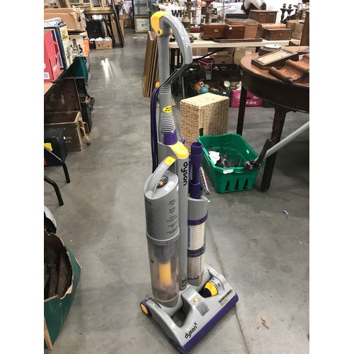 657 - DYSON DC03 VACUUM