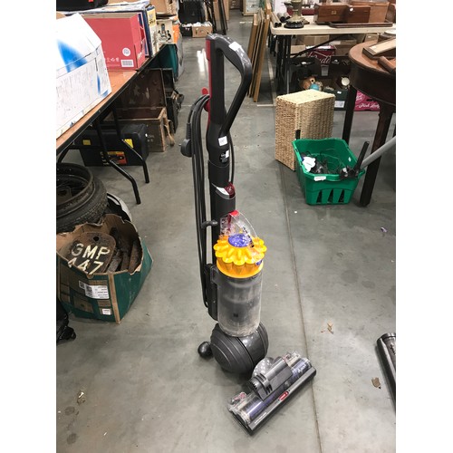 658 - DYSON DC40 VACUUM CLEANER