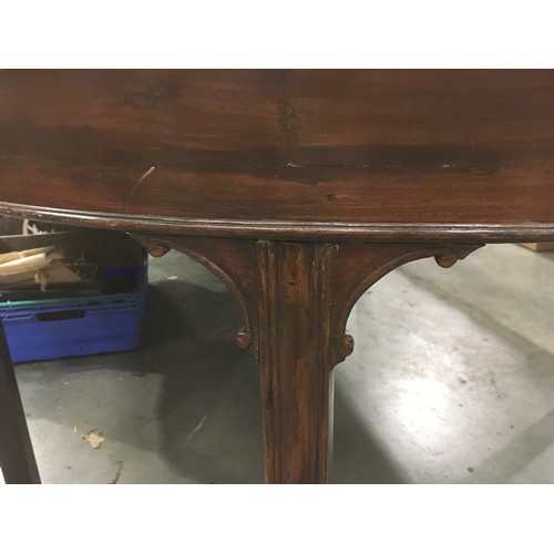 472 - GEORGIAN MAHOGANY D END EXTENDING DINING TABLE WITH 2 LEAVES