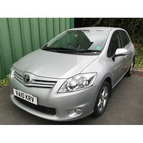 4 - MOTOR CAR, TOYOTA AURIS TR VALVEMATIC 5 DOOR HATCHBACK , REG VA10 KRV, PETROL, 1598CC, IN SILVER, FI... 