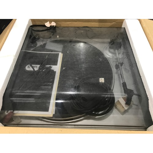 1584 - ION USB TURNTABLE  TTUSB05XL