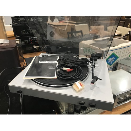 1584 - ION USB TURNTABLE  TTUSB05XL