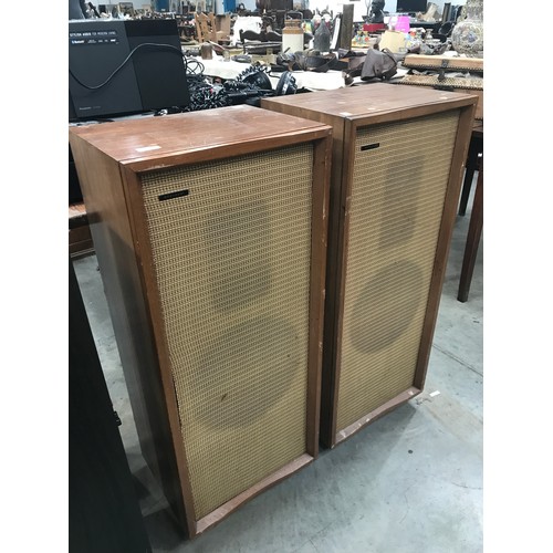 1605 - PR. LARGE MORDAUNT FLOOR STANDING SPEAKERS