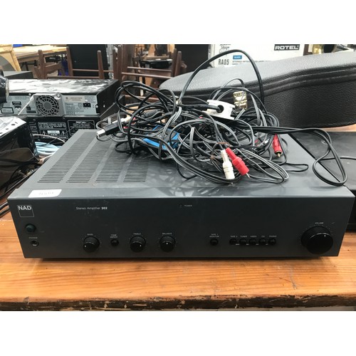 1609 - NAD 302 STEREO AMPLIFIER