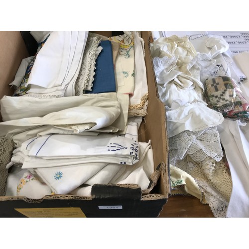 1351 - QUANTITY OF MISC LINEN AND LACE