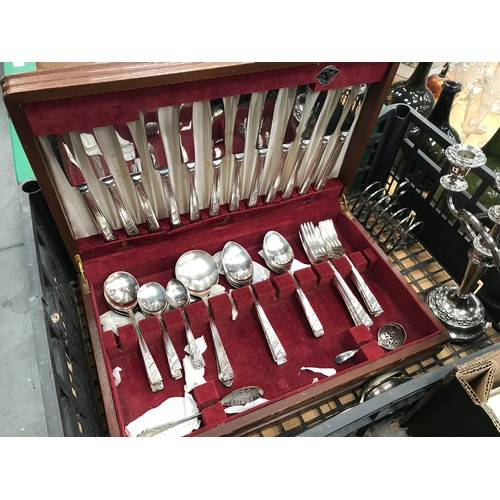 1889 - CANTEEN AND OTHER FLATWARE