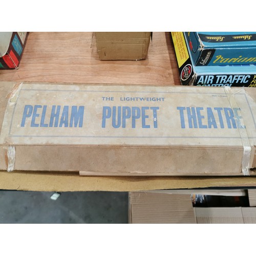 314 - BOXED THE LIGHTWEIGHT PELHAM PUPPET THEATRE