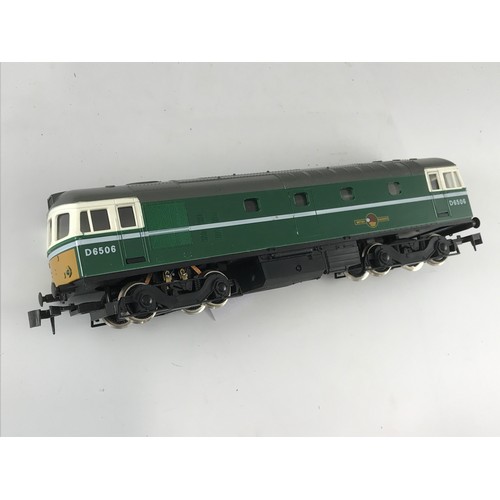 189 - LIMA UNBOXED CLASS 33 TYPE 3 LOCOMOTIVE D6506 IN BR GREEN LIVERY U/B