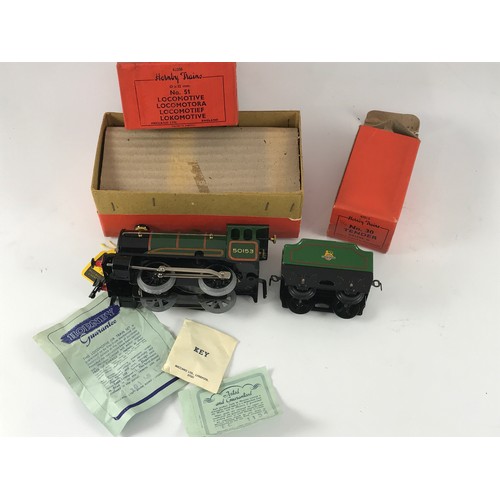 183 - HORNBY O GAUGE BOXED NUMBER 51 LOCOMOTIVE IN VGC, APPEARS UNUSED, IN LIVERY 50153 WITH ORIGINAL GUAR... 